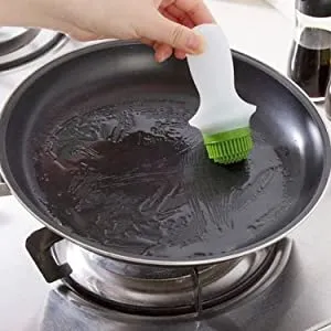 Cooking Oil Dispenser With Barbeque Brush