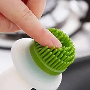 Cooking Oil Dispenser With Barbeque Brush