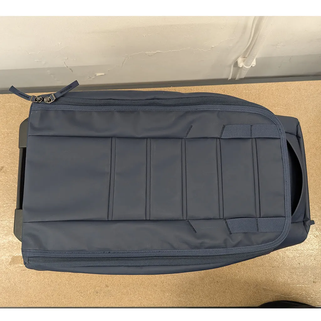 Hugger Roller Bag Carry-On 40 | SMALL DEFECT SALE