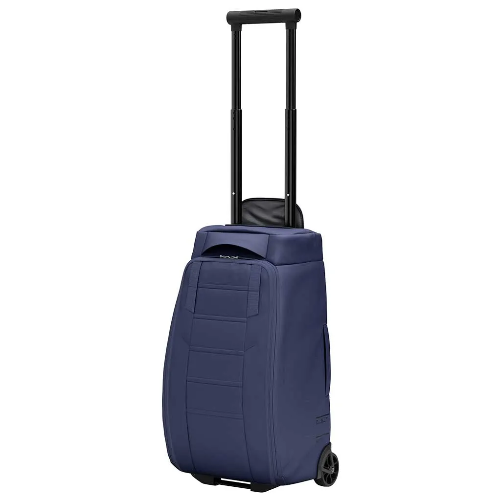 Hugger Roller Bag Carry-On 40 | SMALL DEFECT SALE